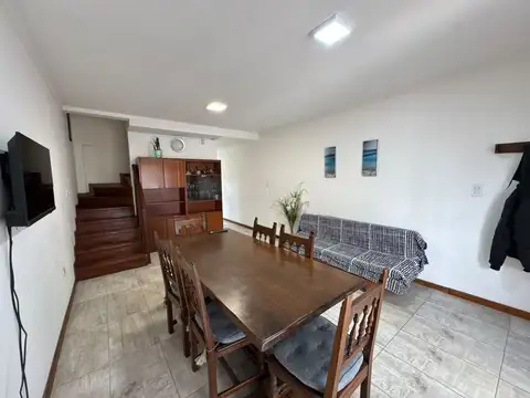 Depto Tipo Casa 3 ambientes con 1 baño
