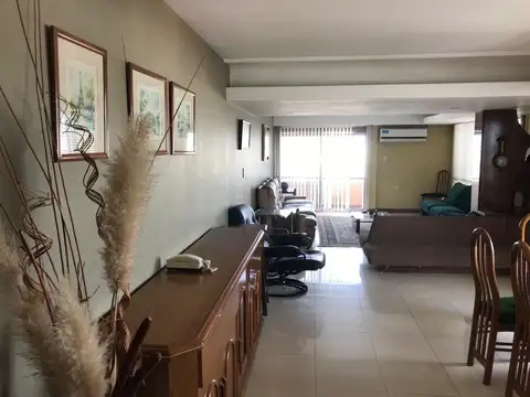 Departamento en Alquiler con 2 cocheras