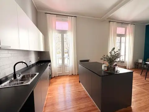Depto Tipo Casa 4 ambientes con 2 baños