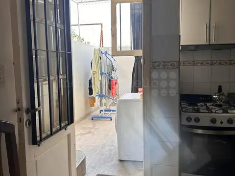 Departamento 4 ambientes con 2 baños