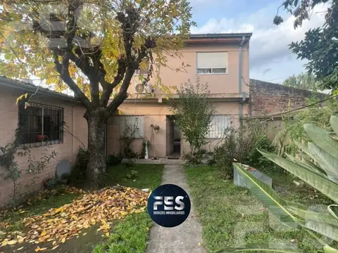 VENTA CASA DOS AMBIENTES MONTE GRANDE