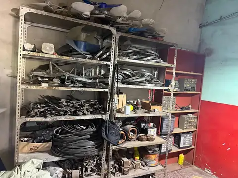 VENTA DE FONDO COMERCIO CON 25 AÑOS DE ANTIGUEDAD