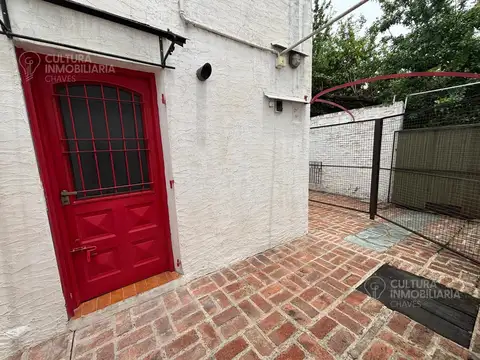 Depto Tipo Casa en Alquiler en Villa Santos Tesei, $ 530.000