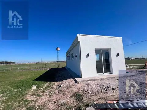 Casa 2 ambientes con 1 baño