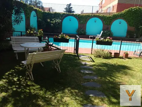 Depto Tipo Casa 5 ambientes con 3 baños