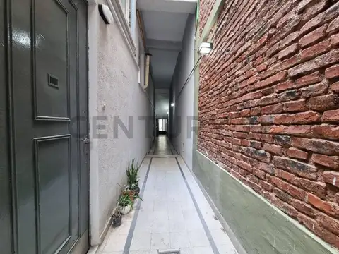 Tacuari 1700, Piso 0