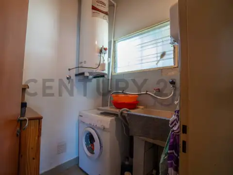 Casa en venta en La Plata de dos dormitorios - San Carlos