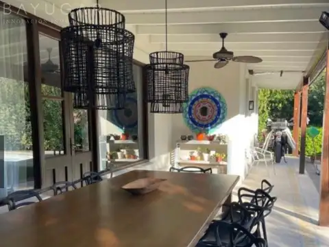 Casa en Venta en Saint Matthews, USD 340.000