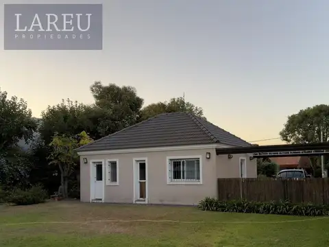 Casa en Venta con 1 cochera