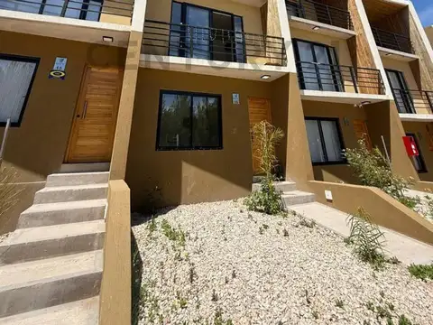 Venta de departamento triplex Pinamar