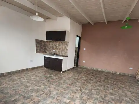Depto Tipo Casa en Alquiler de Monoambiente