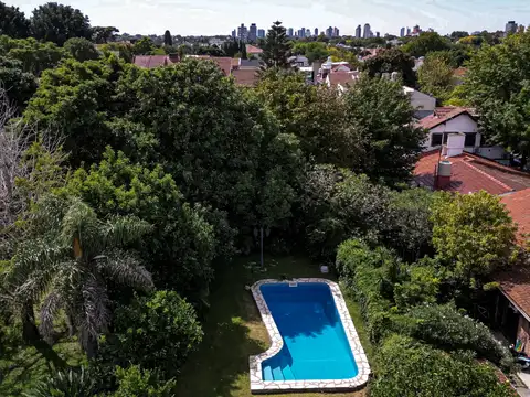 Terreno en Venta en Olivos Maipú/Uzal, USD 330.000