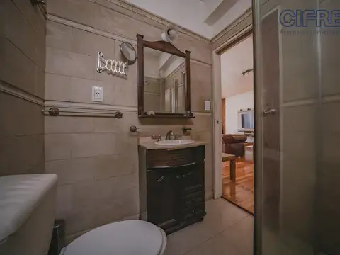 Depto Tipo Casa 5 ambientes con 2 baños