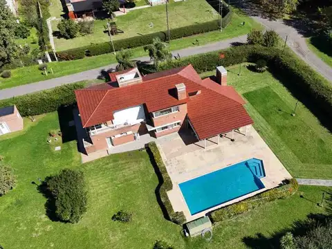 Casa en Venta de 5 dormitorios