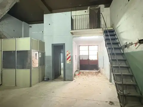 GALPON EN PH CON COCHERA EN PALERMO HOLLYWOOD