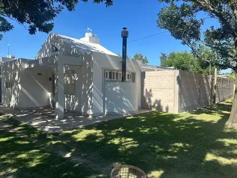 Casa en venta en Reconquista, 3 Dormitorios