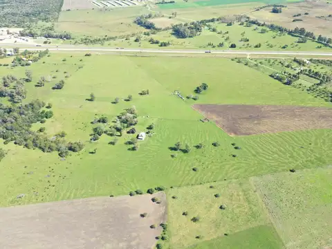 Campo sobre Autopista Ruta 14 Colón Entre Ríos