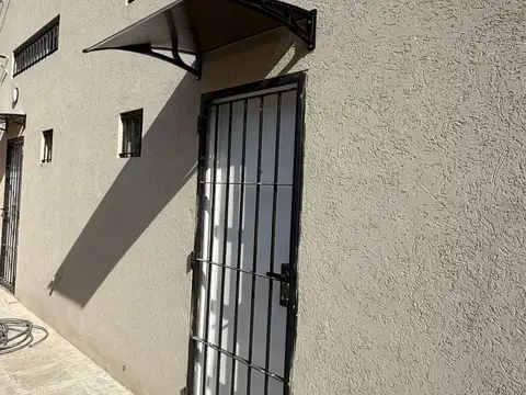 Local en Alquiler en San Miguel, $ 650.000