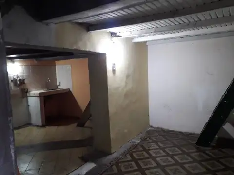 Avenida Almirante Brown 1200, Piso PB