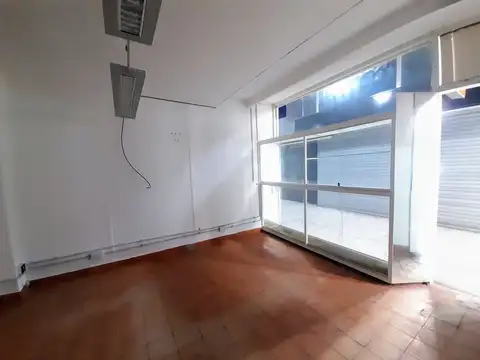 LOCAL EN VENTA ZONA CENTRO A METROS DEL CASINO