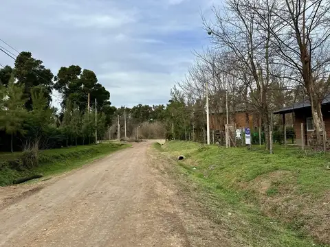 Los Fresnos, Salvador María