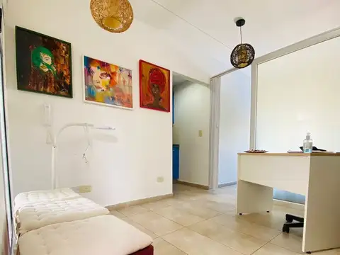 Venta oficina Castelar Norte cochera terraza