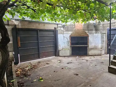 Depto Tipo Casa en Venta de 3 ambientes