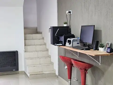 HERMOSO DEPARTAMENTO EN MERLO