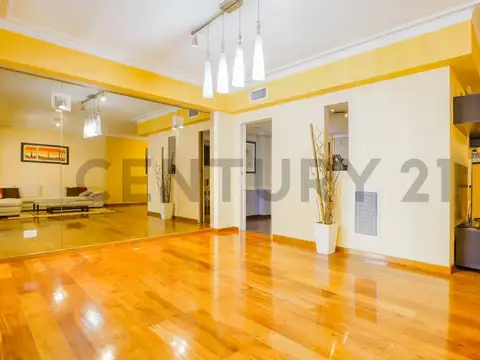 Departamento en Venta en Flores, USD 430.000