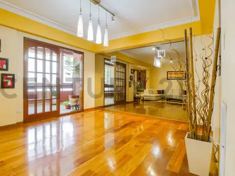 Departamento en Venta de 5 ambientes