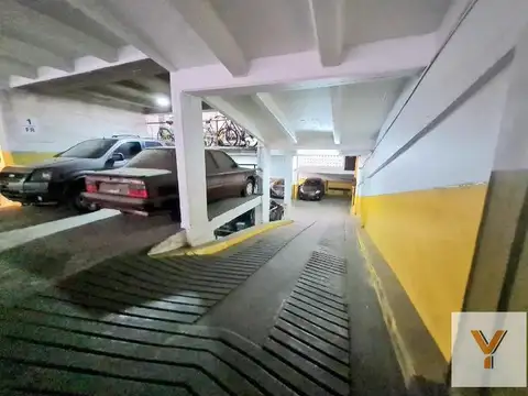 Cochera en venta - 12mts2 - Belgrano
