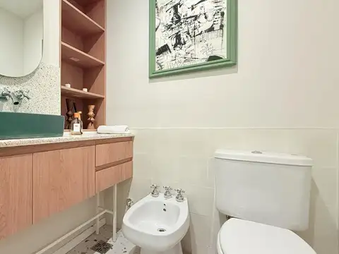 Casa 6 ambientes con 3 baños