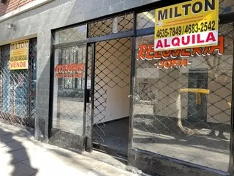 EXCELENTE LOCAL COMERCIAL A PASOS DE AV. RIVADAVIA SIN EXPENSAS 21 MTS GRAN ZONA COMERCIAL