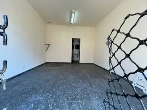 Local en Alquiler en Villa Luro, $ 900.000