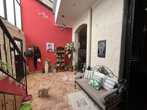 Depto Tipo Casa en Venta de 5 ambientes