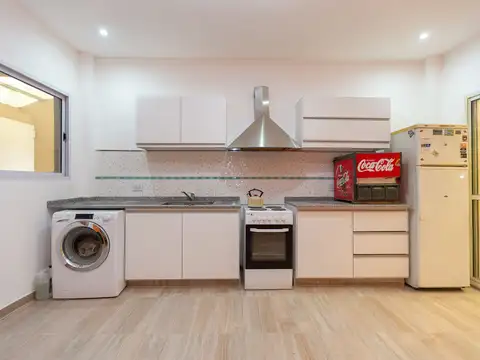 VENTA URGENTE X VIAJE PH 3 AMB. RECICLADO CASEROS