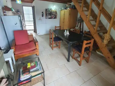 Depto Tipo Casa 3 ambientes con 1 baño
