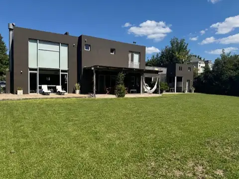 CASA EL ESTABLO A LA VENTA - CUAN PROPIEDADES
