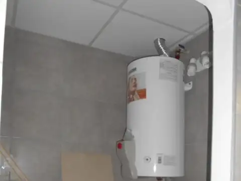 Hermoso departamento de pasillo