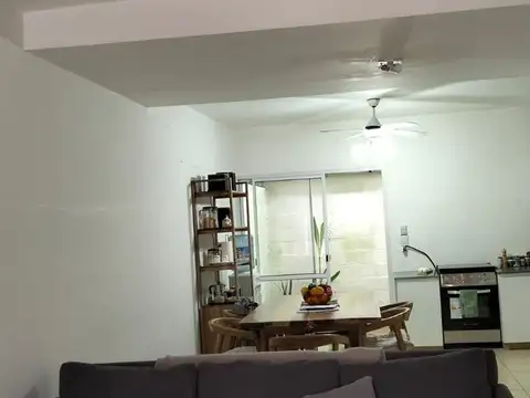 Departamento en Alquiler con 1 cocheras