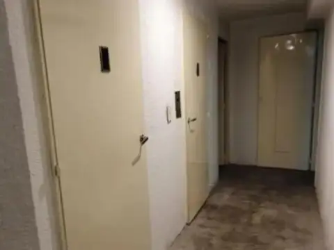 Viamonte 800 San Nicolás Cochera U$10.900