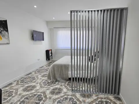 Venta Departamento 1 ambiente Dividido. Zona Plaza Colón.