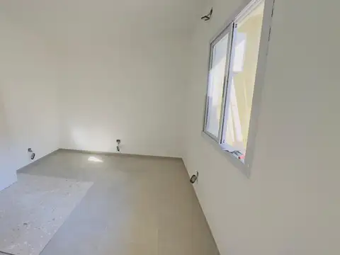 Depto Tipo Casa en Alquiler A Estrenar