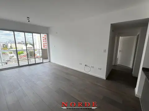 VENTA • LINIERS •  TRES AMBIENTES •  A ESTRENAR  • BALCON