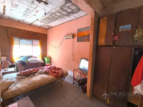 San Martin al 1700 entre Progreso y Marmol