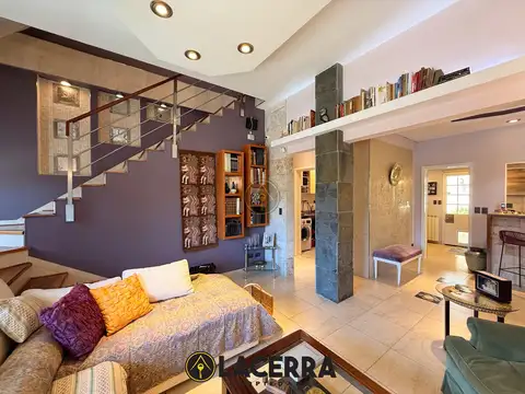 Casa 5 amb con jardín en Villa Ballester (financiación  por el 50%)