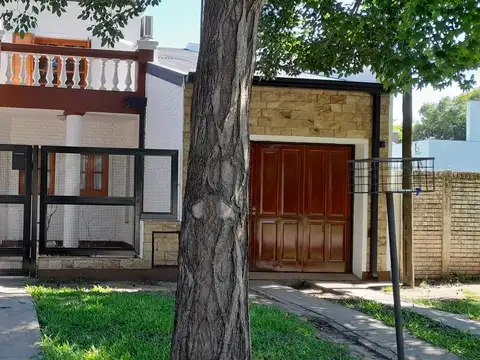 Casa en Barrio Pizzurno