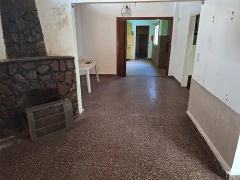 Depto Tipo Casa en Venta en Villa Lynch, USD 50.000