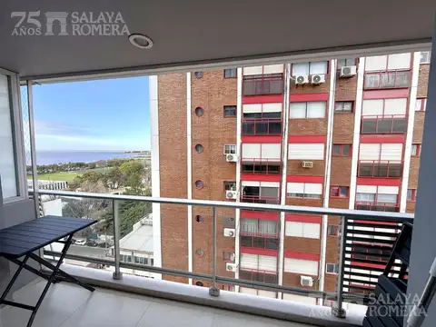 Av del Libertador  al 1200
