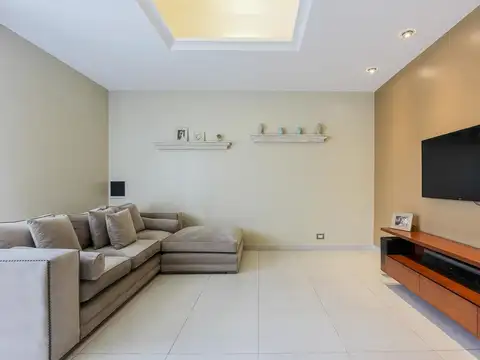 Casa en Venta en Ramos Mejia Sur, USD 220.000